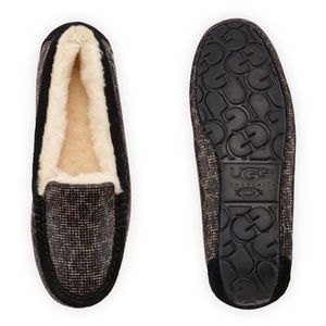 UGG Ansley Black Gold Glitter Leopard Moccasin Slippers Suede Shearling 6